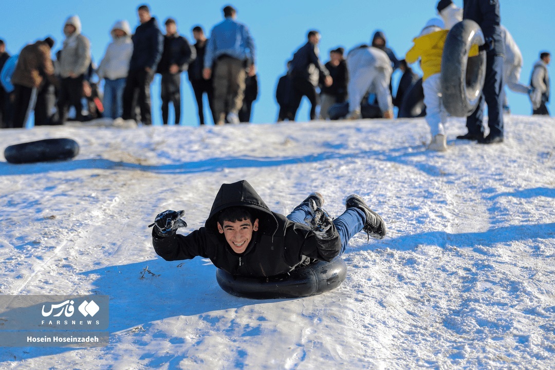 تصاویر: بازار داغ تیوب‌سواری در اردبیل