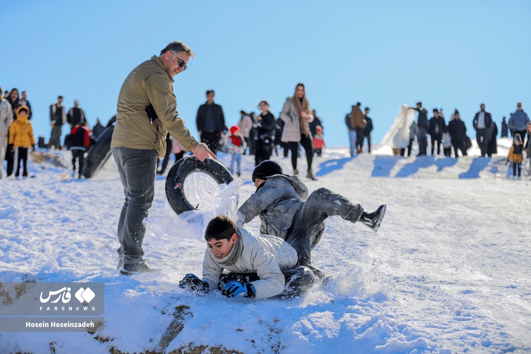 تصاویر: بازار داغ تیوب‌سواری در اردبیل