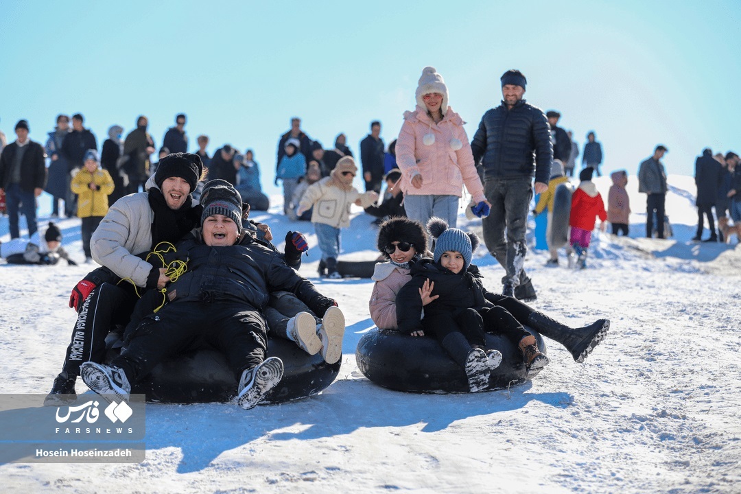 تصاویر: بازار داغ تیوب‌سواری در اردبیل