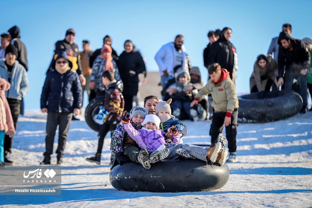 تصاویر: بازار داغ تیوب‌سواری در اردبیل