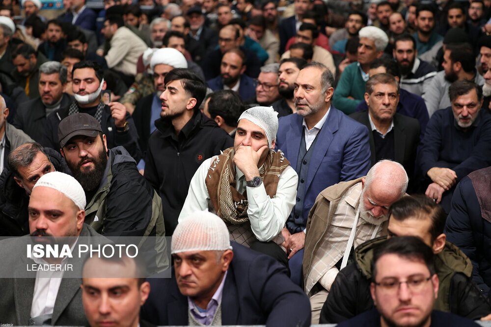 تصاویر: دیدار اقشار مختلف مردم با رهبر انقلاب