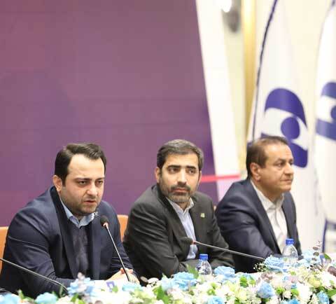 نخستین همایش هم‌اندیشی بانک صادرات ایران با فعالان صنعت پتروشیمی برگزار شد/ محسن سیفی: بانک صادرات ایران به‌دنبال تعامل راهبردی و پایدار با صنعت پتروشیمی است