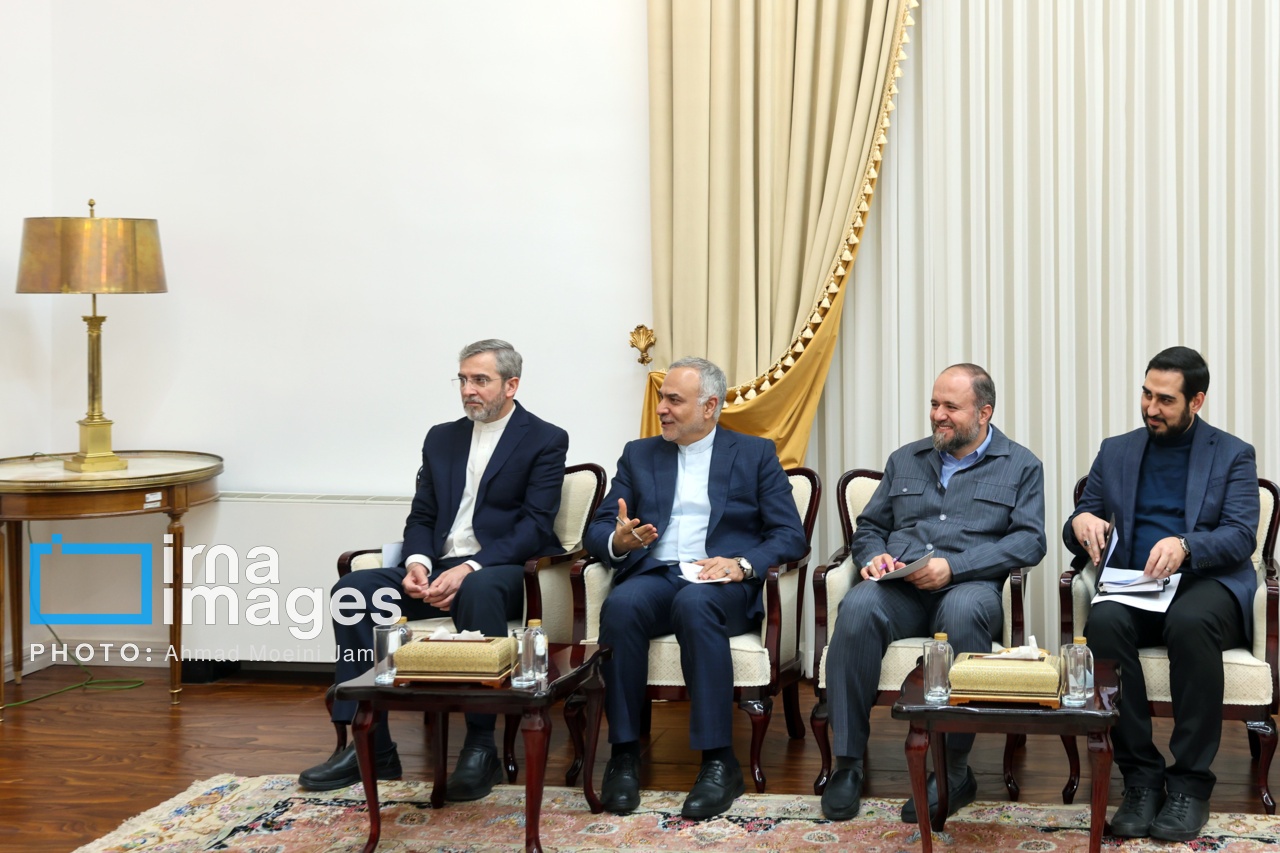 تصاویر: دیدار وزیر خارجه عراق با دبیر شورای عالی امنیت ملی