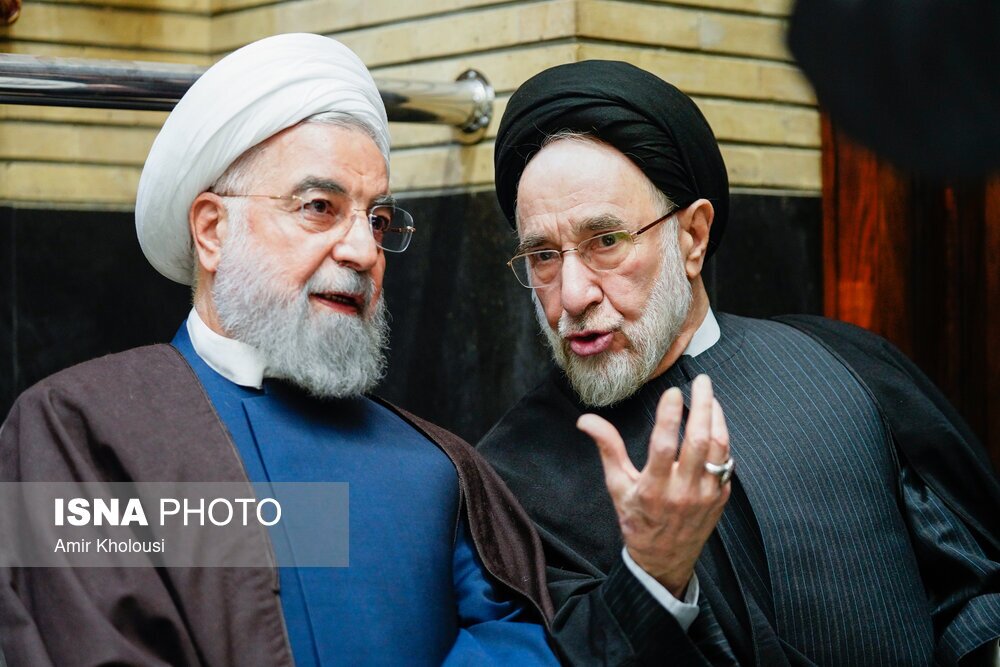 تصاویر: مراسم ختم مادر محمد شریعتمداری