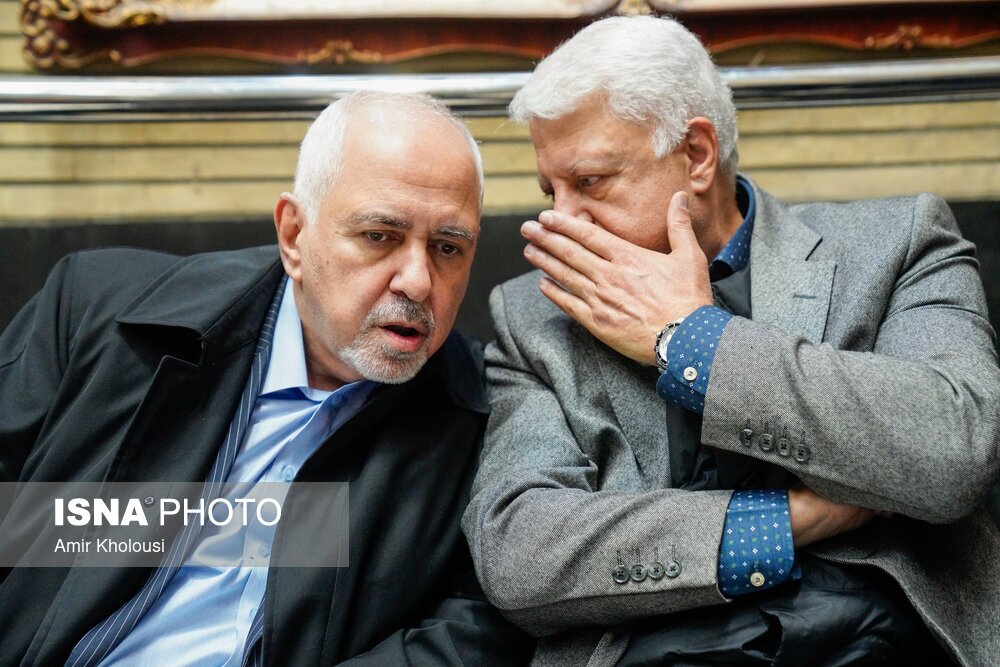 تصاویر: مراسم ختم مادر محمد شریعتمداری