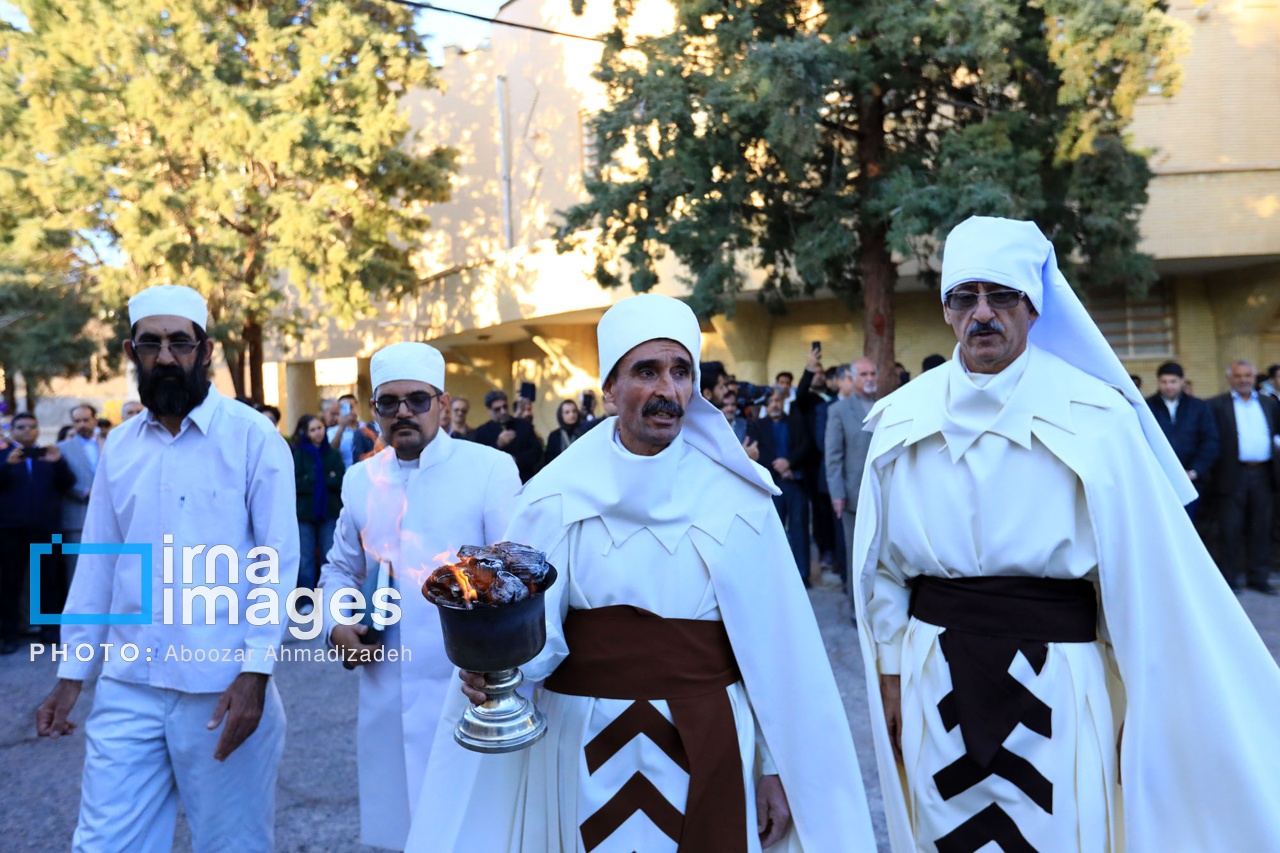 تصاویر: آیین جشن سده کرمان
