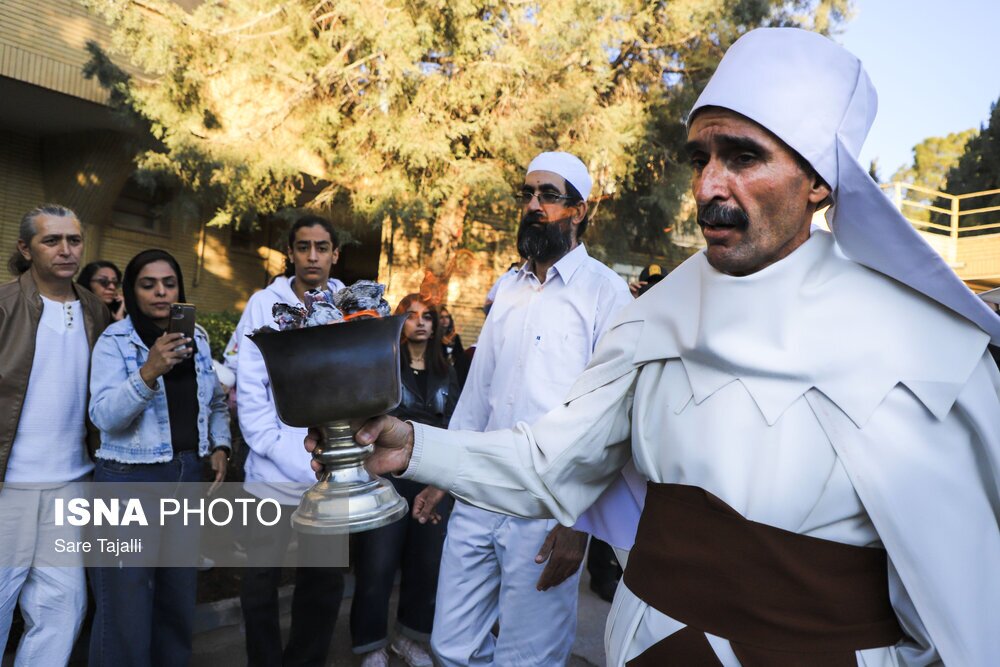 تصاویر: آیین جشن سده کرمان