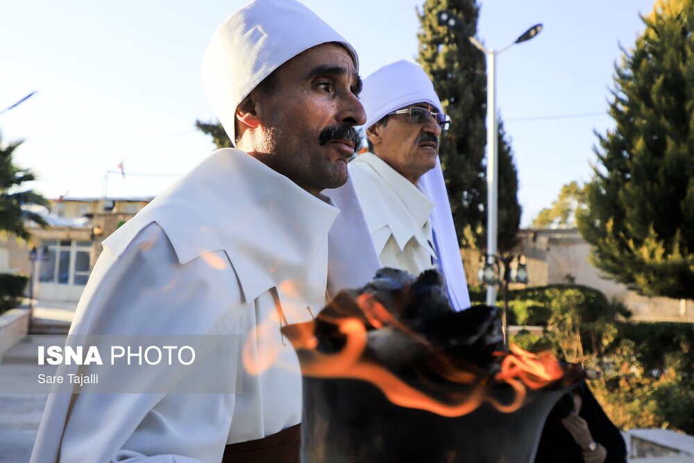 تصاویر: آیین جشن سده کرمان