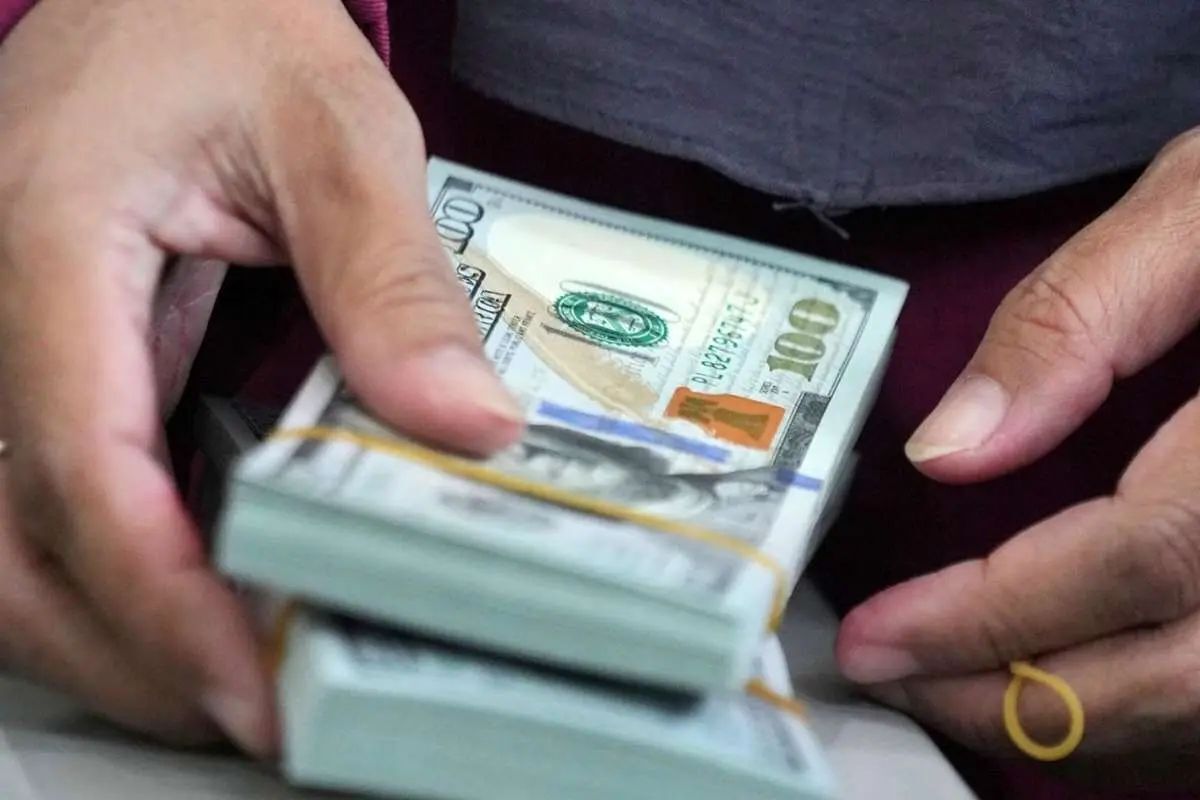 قیمت دلار آمریکا در بازار مبادله، امروز یکشنبه ۱۲ بهمن ۱۴۰۴