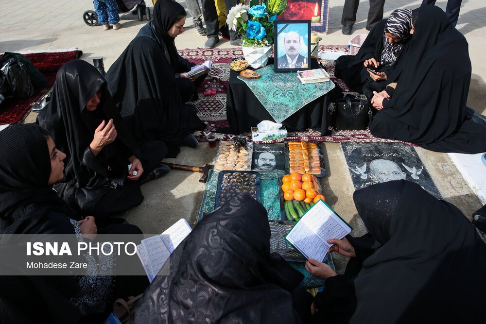 تصاویر: آیین چراغ برات در بهشت رضا (ع) - مشهد