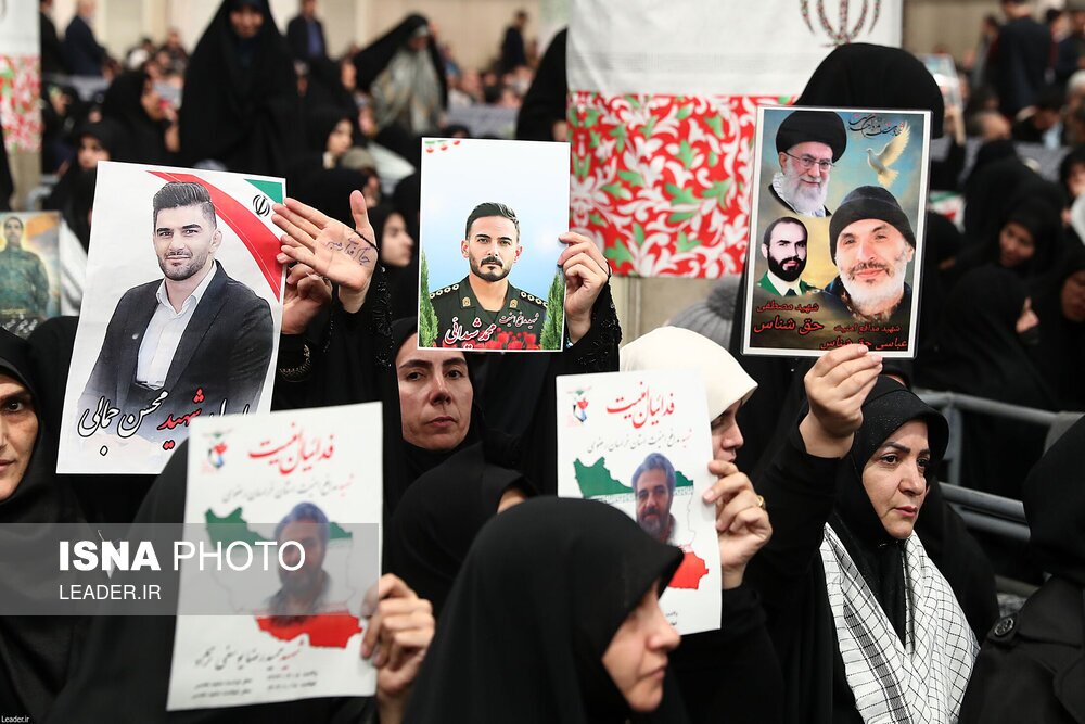 تصاویر: دیدار اقشار مردم با رهبر انقلاب