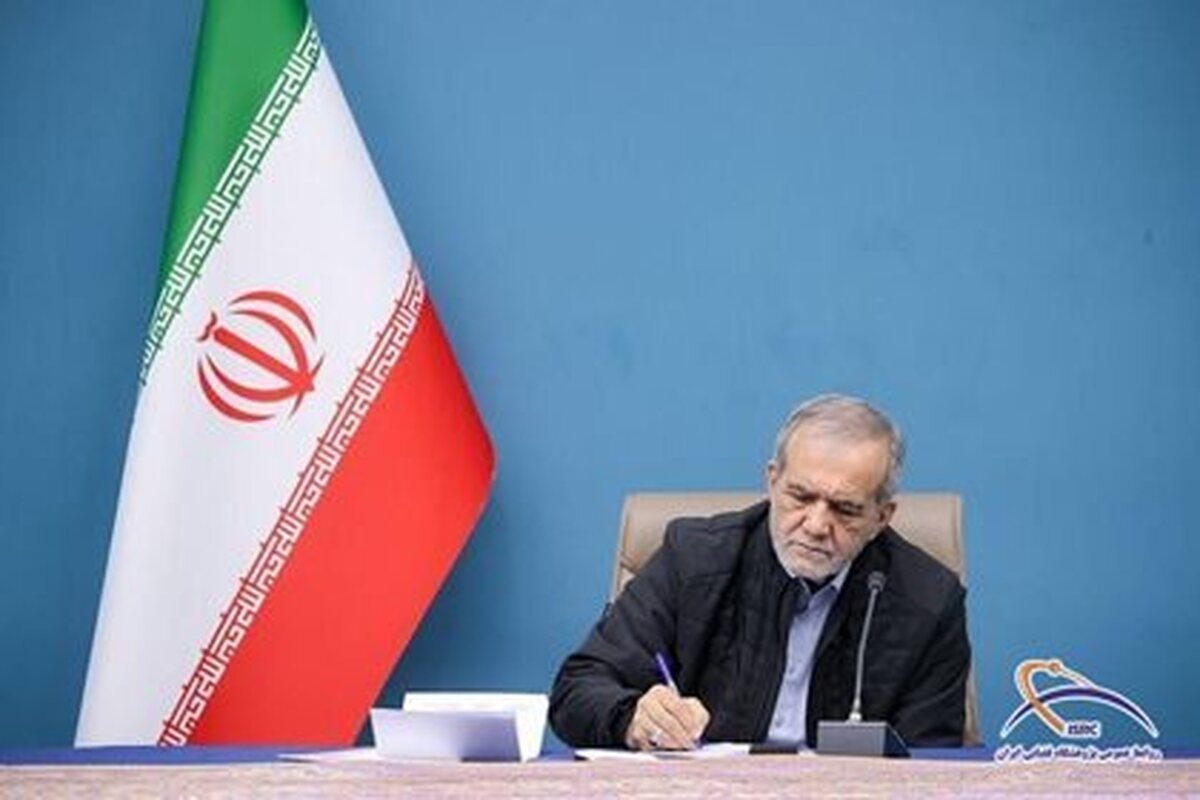 رئیس‌جمهوری در پیامی به رویداد گرامیداشت روز فناوری فضایی تاکید کرد: ضرورت تقویت صنعت فضایی و توسعه نقش‌آفرینی بخش خصوصی