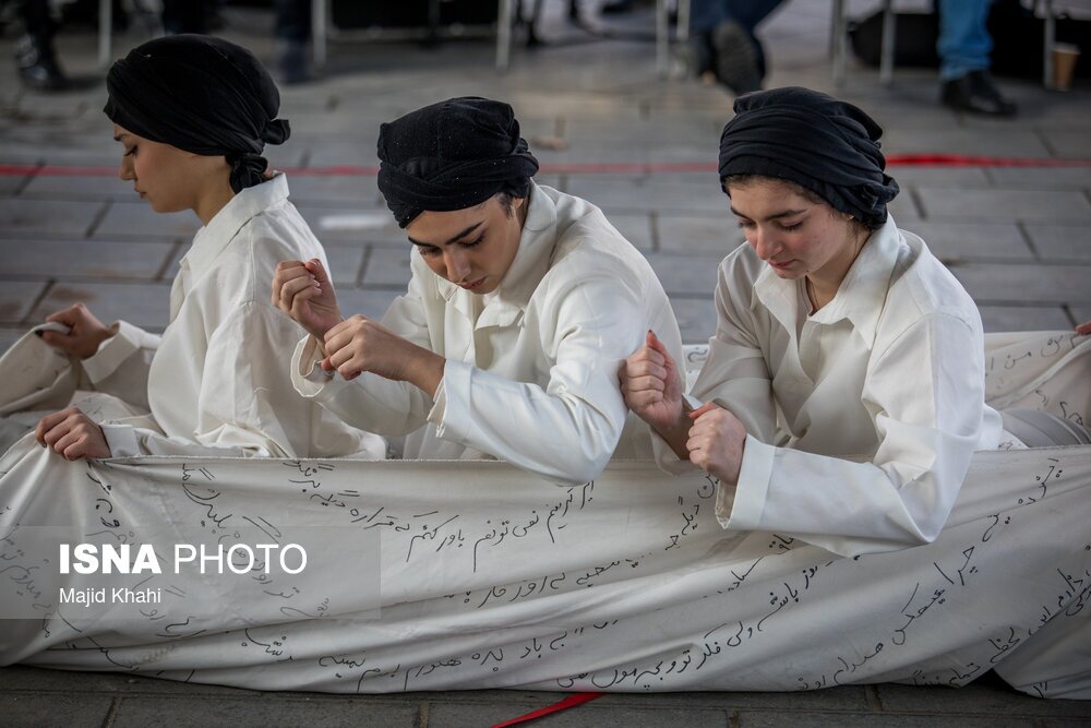 تصاویر: سومین روز جشنواره تئاتر فجر