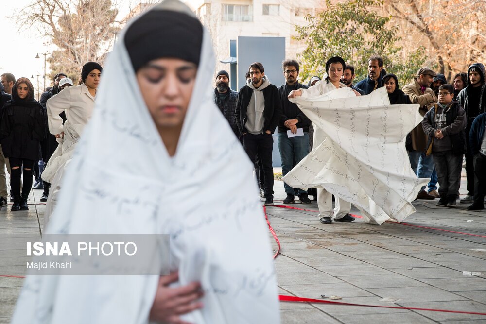 تصاویر: سومین روز جشنواره تئاتر فجر
