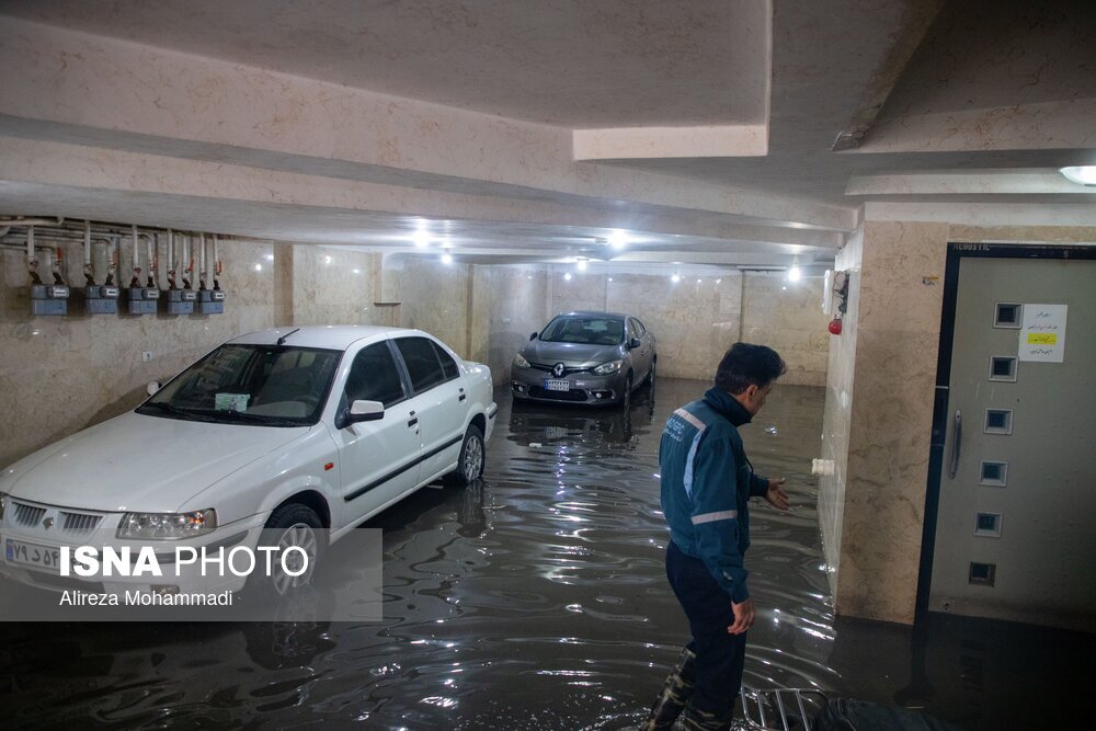 تصاویر: بارش باران و آبگرفتگی معابر در اهواز