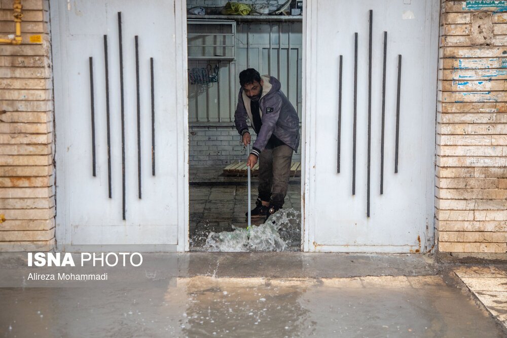 تصاویر: بارش باران و آبگرفتگی معابر در اهواز