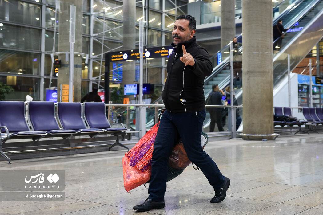 تصاویر: بازگشت ایرانیان اخراجی از آمریکا