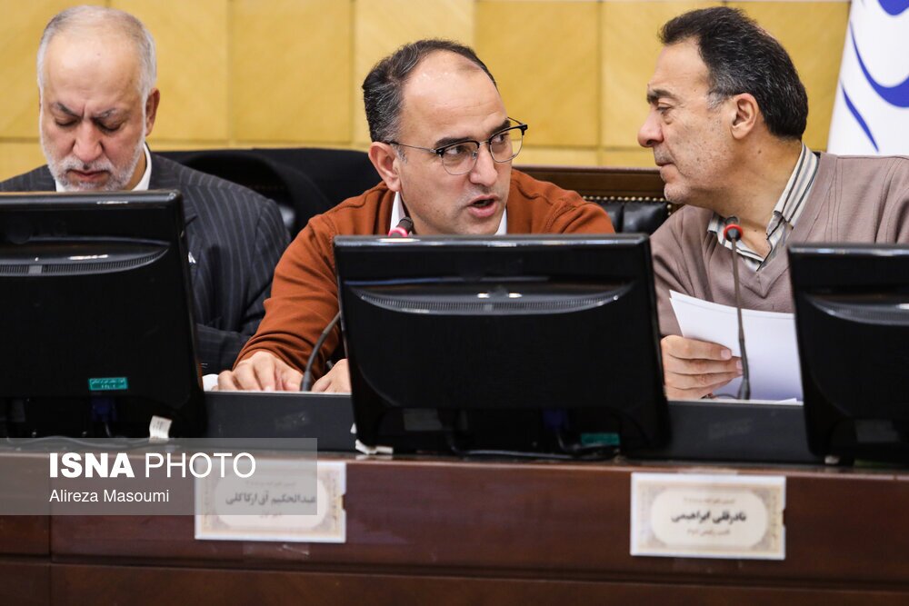 تصاویر: کمیسیون تلفیق لایحه بودجه سال ۱۴۰۵ کل کشور