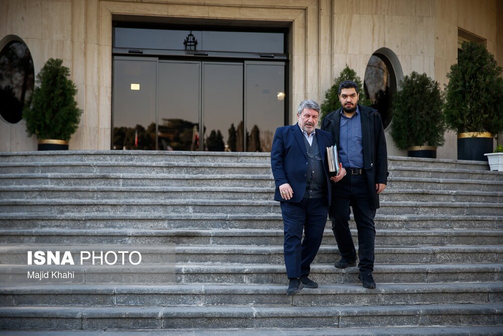 تصاویر: اعضای هیأت دولت در جمع خبرنگاران