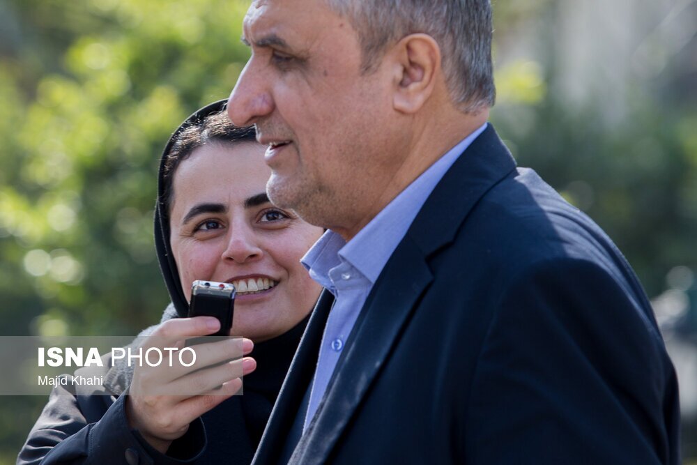 تصاویر: اعضای هیأت دولت در جمع خبرنگاران