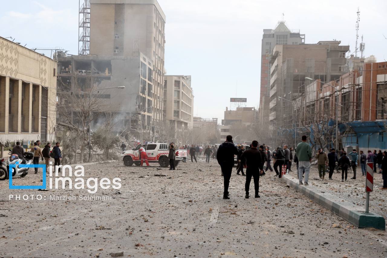 تصاویر ایرنا از تخریب برخی ساختمانهای خیابان سپهبد قرنی