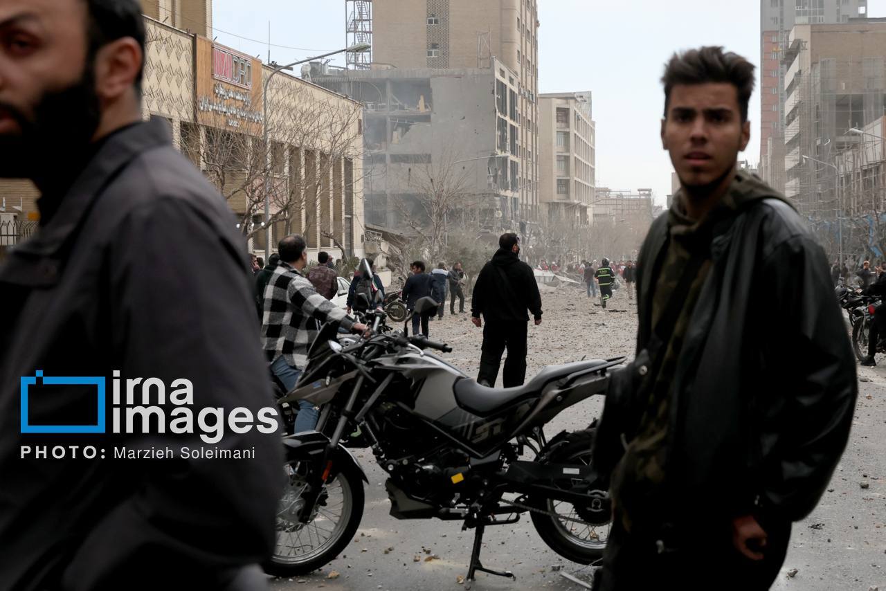 تصاویر ایرنا از تخریب برخی ساختمانهای خیابان سپهبد قرنی