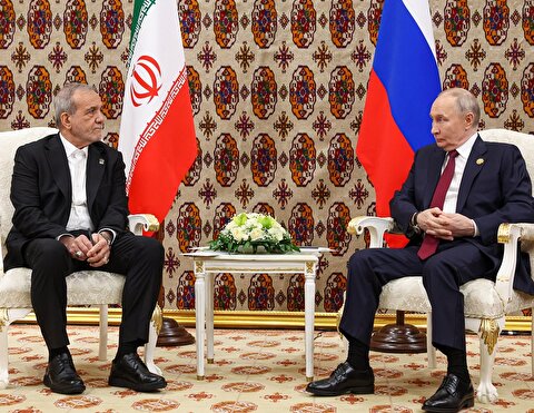 پزشکیان به پوتین: در تماس قبلی اشاره داشتید که طبق ادعای نتانیاهو، آن‌ها قصدی برای حمله به ایران ندارند؛ اما امروز بر همگان عیان گشت که دروغگویی و خباثت، جزء ذات آن‌هاست / از روسیه انتظار می‌رود با بهره‌گیری از ظرفیت‌های بین‌المللی خود، از حقوق حقه ملت ایران در برابر این تجاوزات پشتیبانی کند