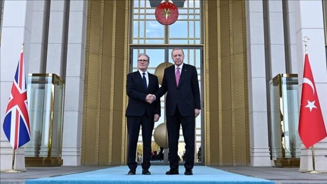 رایزنی رئیس جمهور ترکیه و نخست وزیر انگلیس درباره تحولات منطقه / اردوغان نسبت به خطرات تحولات بر ثبات منطقه‌ای و بین‌المللی هشدار داد