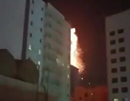 ببینید/ برخورد پهپاد شاهد-۱۳۶ ایران به هتل محل اسکان نظامیان آمریکایی در بحرین