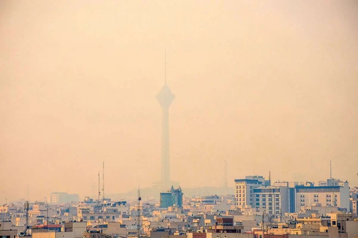 هواشناسی تهران: کاهش نسبی دما و افزایش محسوس آلودگی هوا تا ۱۹ اسفند