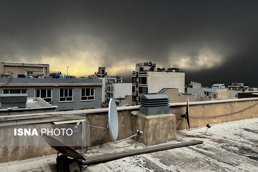 تصاویر: تهران در دود