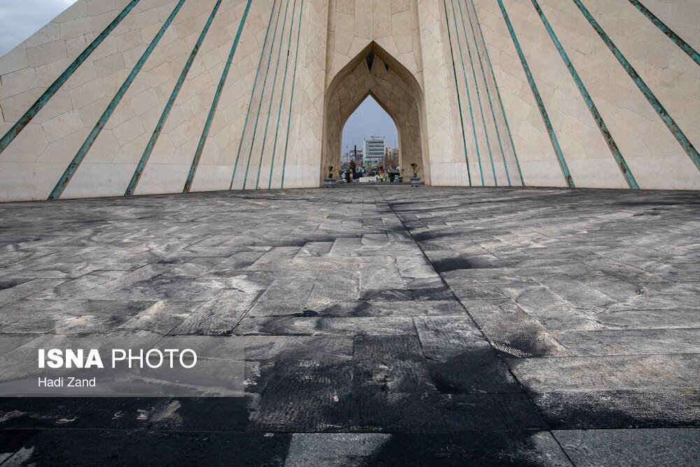 تصاویر: تهران در دود