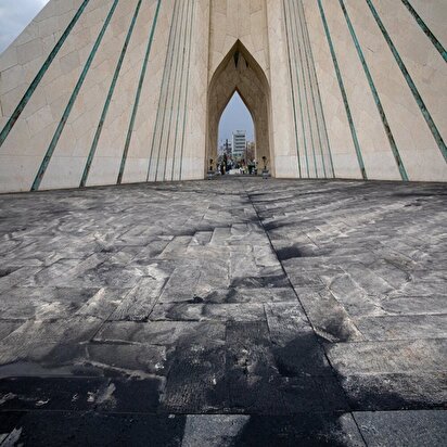 تصاویر: تهران در دود