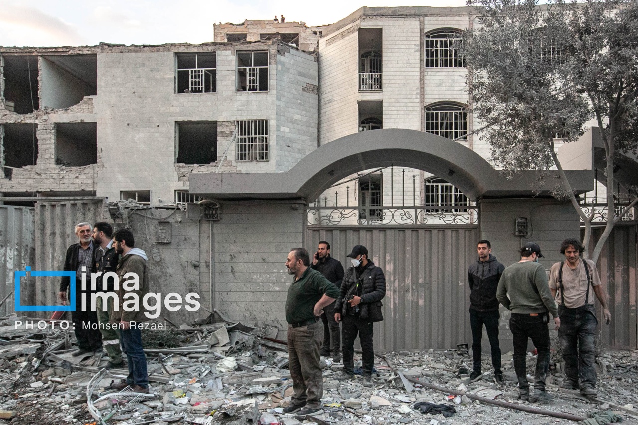 تصاویر ایرنا از حمله هوایی به منازل مسکونی در تهران