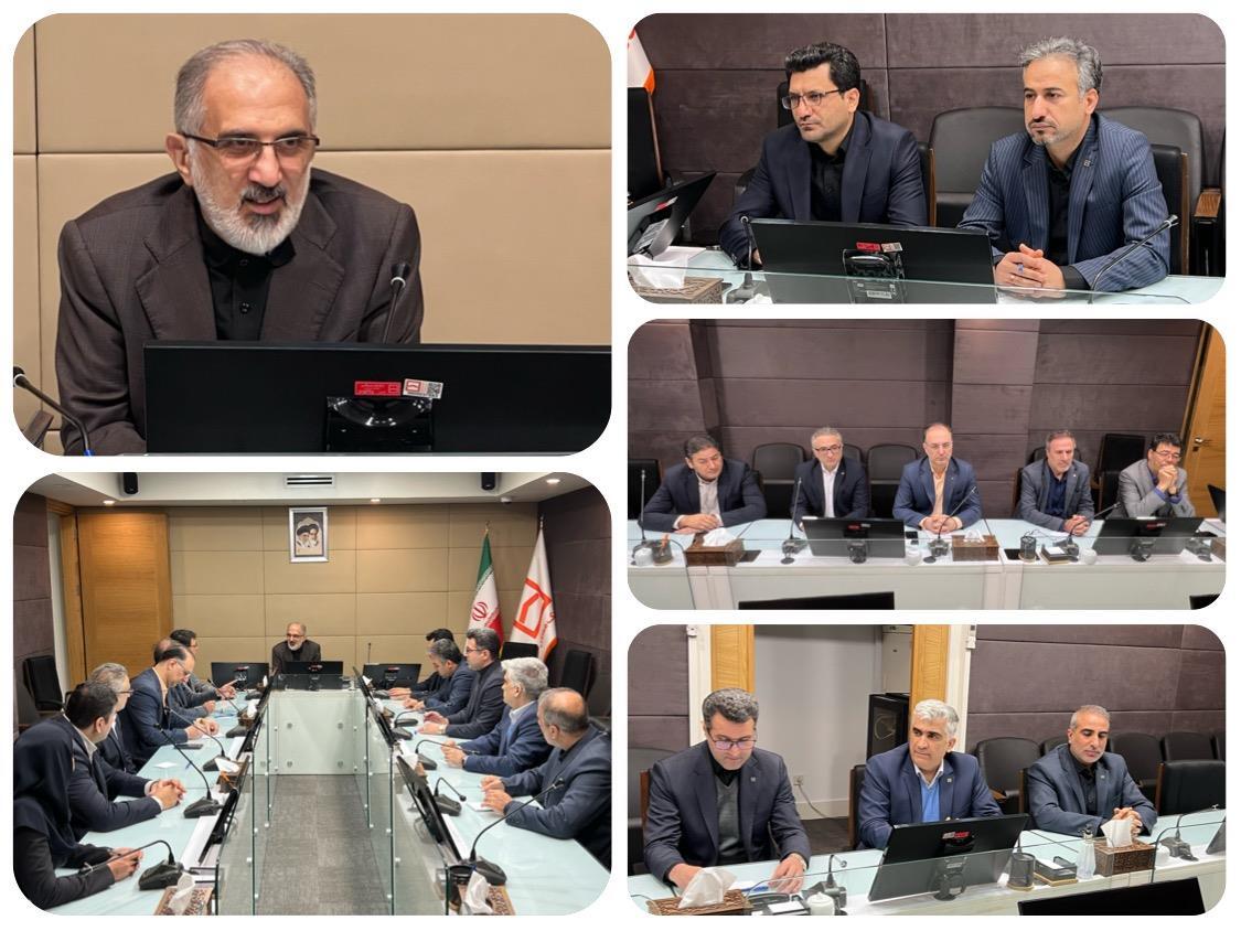 در جمع مدیران ارشد بانک مسکن در ساختمان ستادی ارمغان

خورسندیان: بازرسان بانک در شعب کشیک بر فرایند خدمت رسانی به مشتریان نظارت کنند