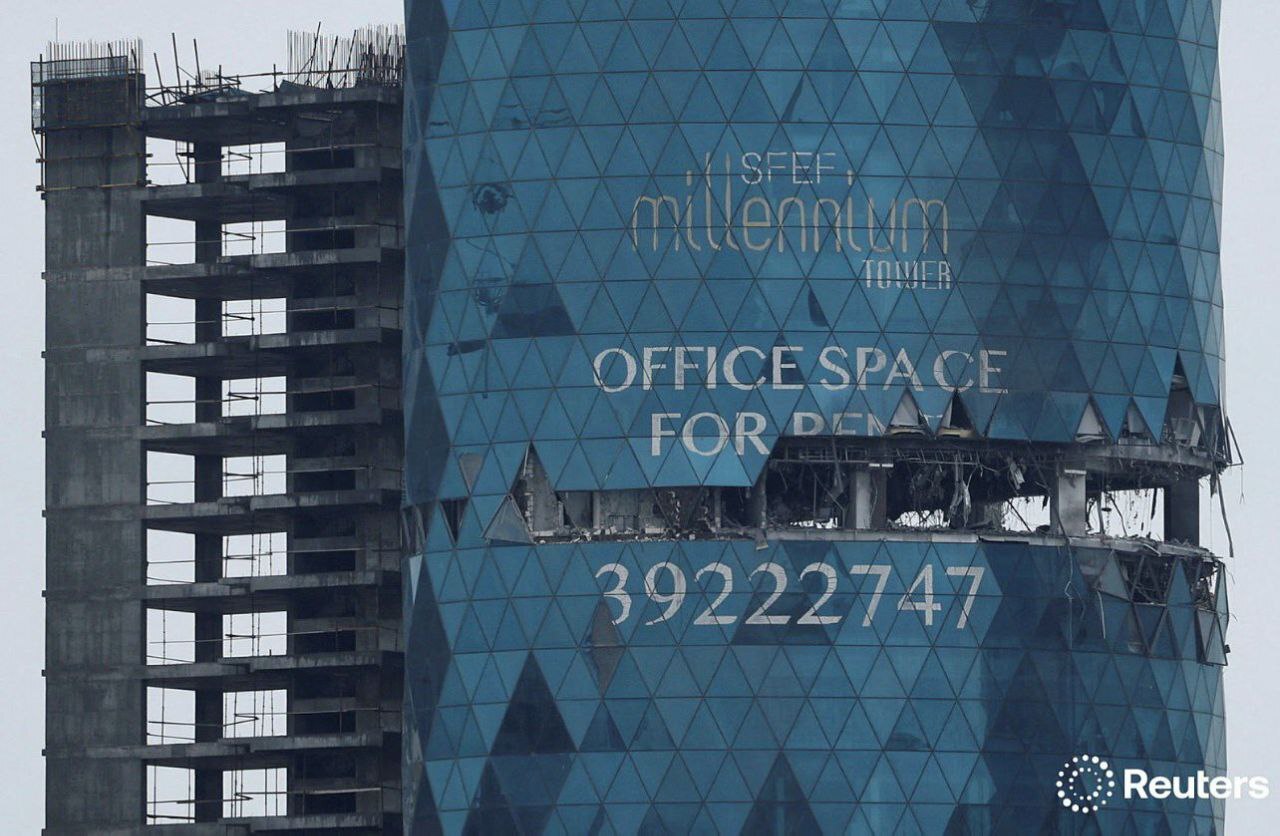 توافق گروه هفت برای بررسی اسکورت کشتی‌ها در تنگه هرمز / کلش ریپورت، رسانه ترک: یک نفتکش در نزدیک آب‌های عراق هدف گرفته شده / رویترز: نارضایتی کشورهای عرب خلیج فارس از ترامپ به خاطر جنگی که نه آن را آغاز کرده‌اند و نه تایید / شورای امنیت با قطعنامه توقف درگیری‌ها در منطقه مخالفت کرد / شهادت دو کودک دیگر در تبریز در حملات آمریکا و اسرائیل