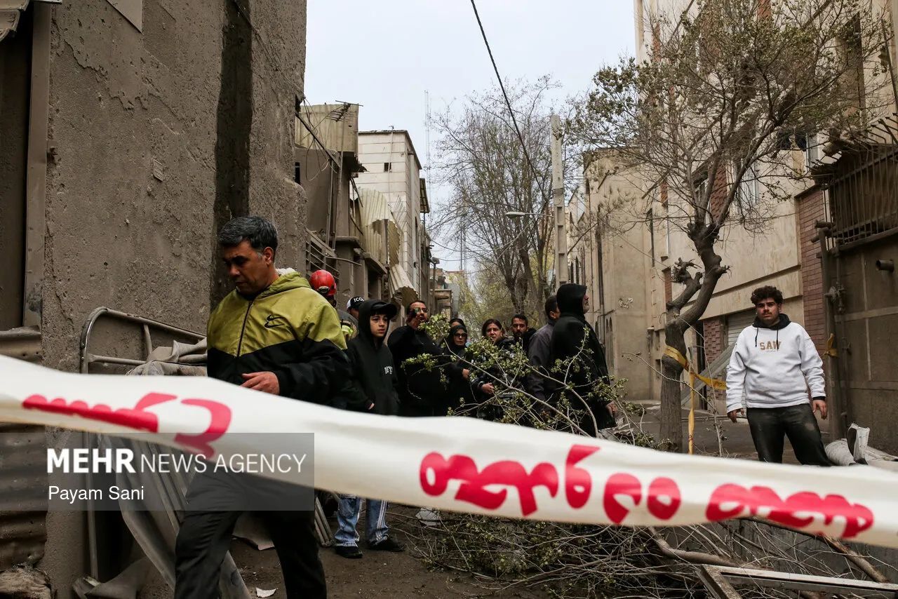 تصاویر مهر از حملات هوایی به محله بریانک تهران
