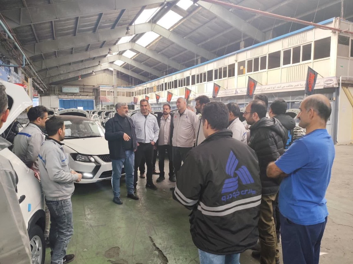 بازدید مدیرعامل پارس‌خودرو از خطوط تولید و تکمیل‌کاری و اداره فروش و تحویل این شرکت