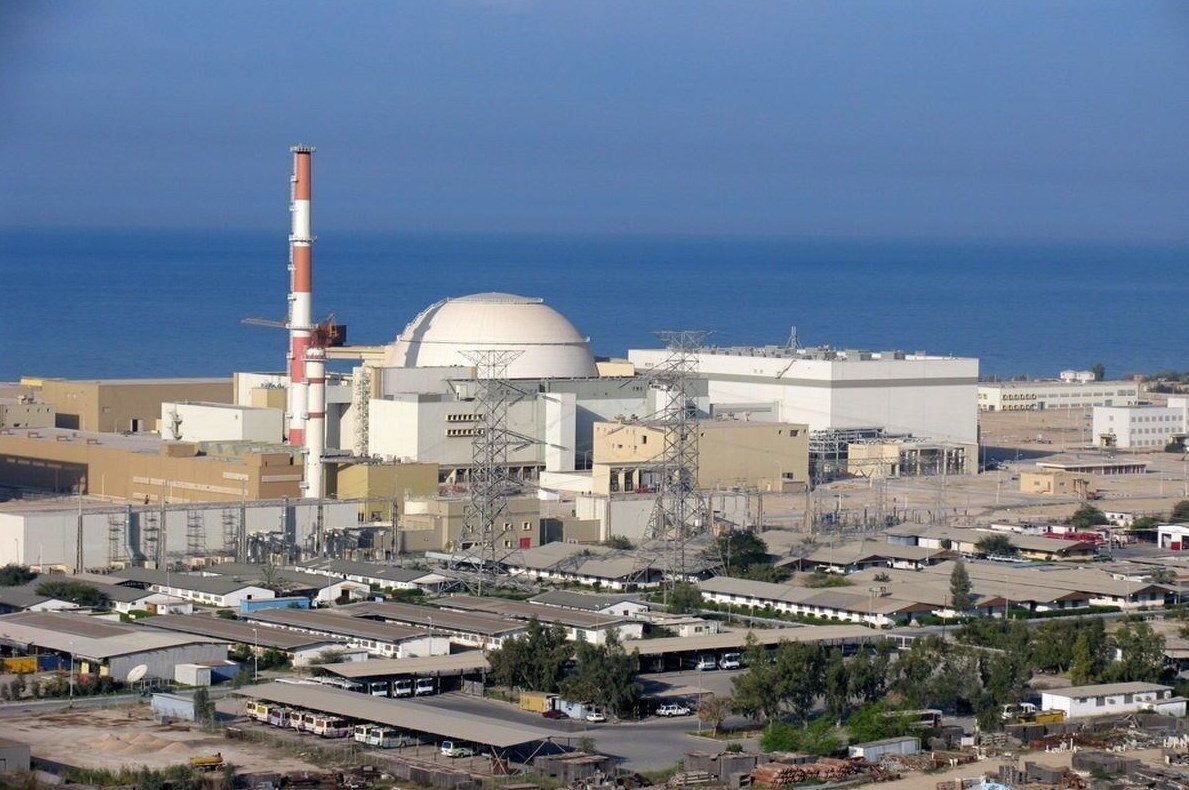 سپاه: رئیس سازمان بسیج به شهادت رسید/اصابت پرتابه به محوطه نیروگاه اتمی بوشهر/ترامپ: اکثر متحدان ما در ناتو اطلاع داده‌اند تمایلی به درگیر شدن در جنگ ندارند/مکرون: هر مأموریتی درباره اسکورت کشتی‌ها در تنگه هرمز نیازمند هماهنگی ایران است/استعفای مدیر مرکز مبارزه با تروریسم دولت ترامپ: با وجدانی آسوده نمی‌توانم از جنگ ایران حمایت کنم/ قیمت گازوئیل در امریکا به بالاترین قیمت از ۲۰۲۲ رسید