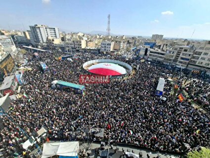 ببینید/ مراسم تشییع پیکر دبیر شورای امنیت ملی و شهدای دنا