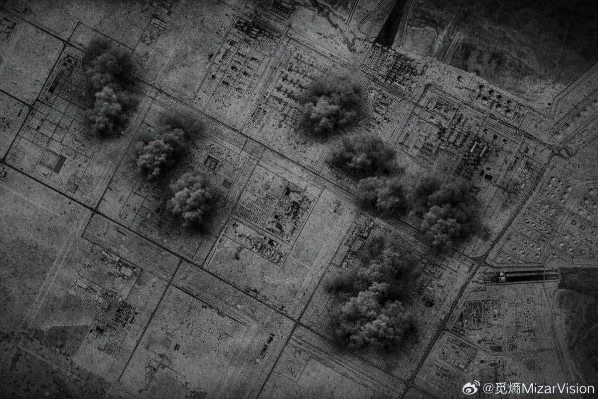  اولین تصویر ماهواره‌ای از حملۀ موشکی ایران به بزرگترین مجتمع میعانات گازی جهان در قطر اولین تصویر ماهواره‌ای از حملۀ موشکی ایران به بزرگترین مجتمع میعانات گازی جهان در قطر 