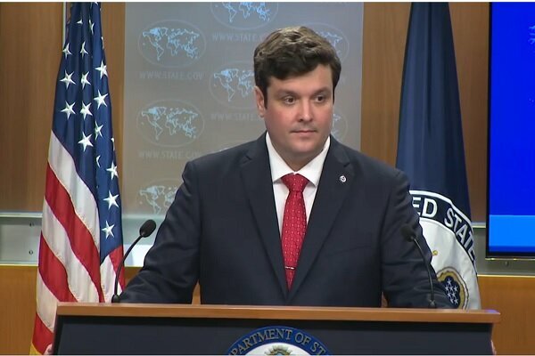 وزارت خارجه آمریکا: گزارش‌ها مبنی بر مجوز تخلیه کارکنان غیرضروری سفارت و خانواده‌هایشان از عراق و کویت صحت ندارد