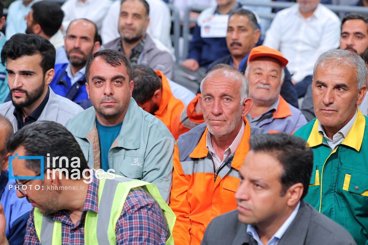 تصاویر: دیدار کارگران سراسر کشور با رهبر انقلاب