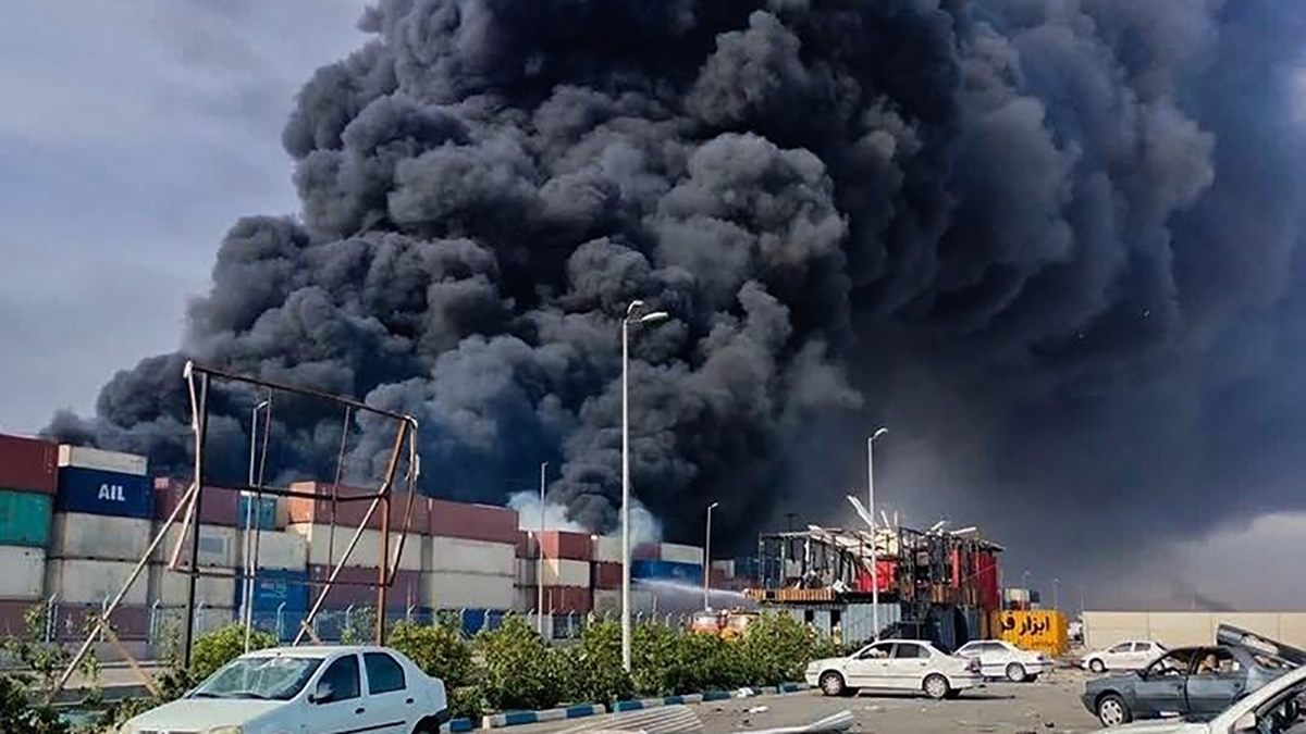 سرپرست سازمان بنادر و دریانوردی:  محموله های تخلیه شده در محل حادثه بندر شهید رجایی، مربوط به بخش خصوصی بوده است