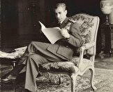 یادداشت‌های علم، دوشنبه ۲۲ مرداد ۱۳۵۱: باز هم با شاه، بحث مطلب پدرسگ گاردین شد