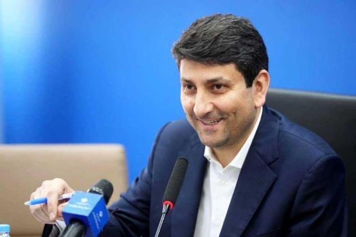 وزیر ارتباطات و فناوری اطلاعات خبر داد:
فعال‌سازی فناوری ۵ G روی گوشی‌های سامسونگ در ایران/ رایزنی‌ها در چارچوب «دیپلماسی فناوری» به ثمر نشست