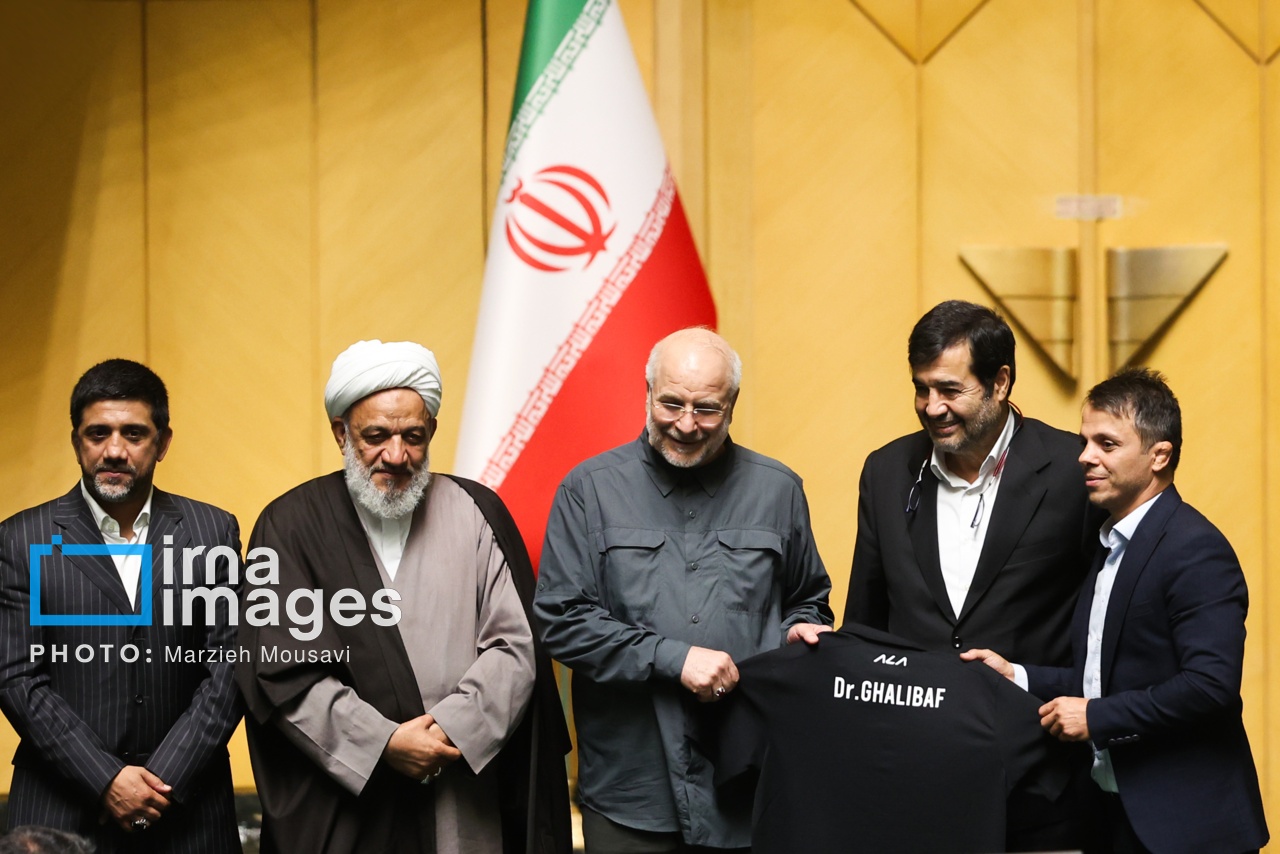 تصاویر: جلسه علنی مجلس شورای اسلامی - ۱۳ مهر ۱۴۰۴
