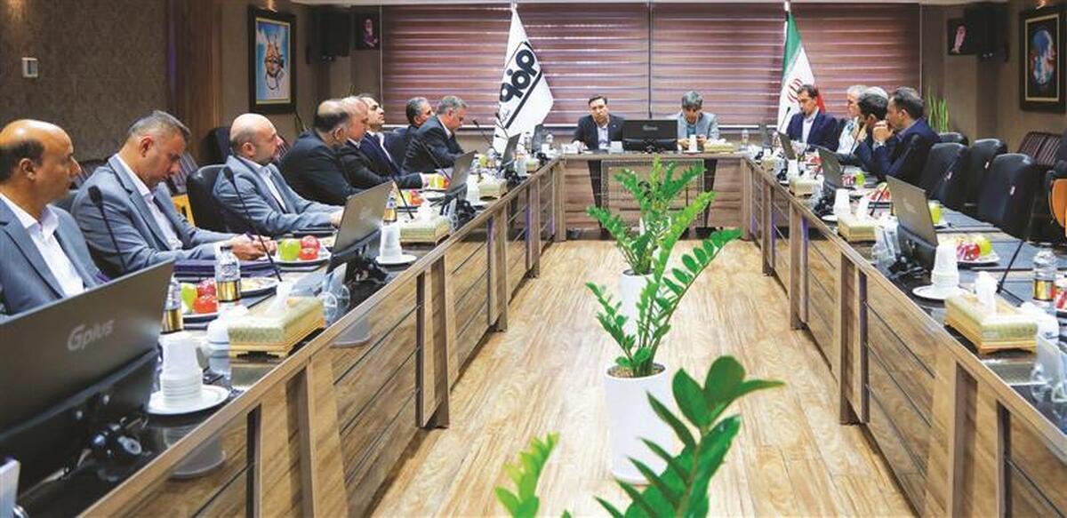 در راستای تقویت زنجیره مالی صنعت فولاد انجام شد؛
امضای تفاهم‌نامه همكاری بین گروه فولاد مباركه و بانك توسعه تعاون
