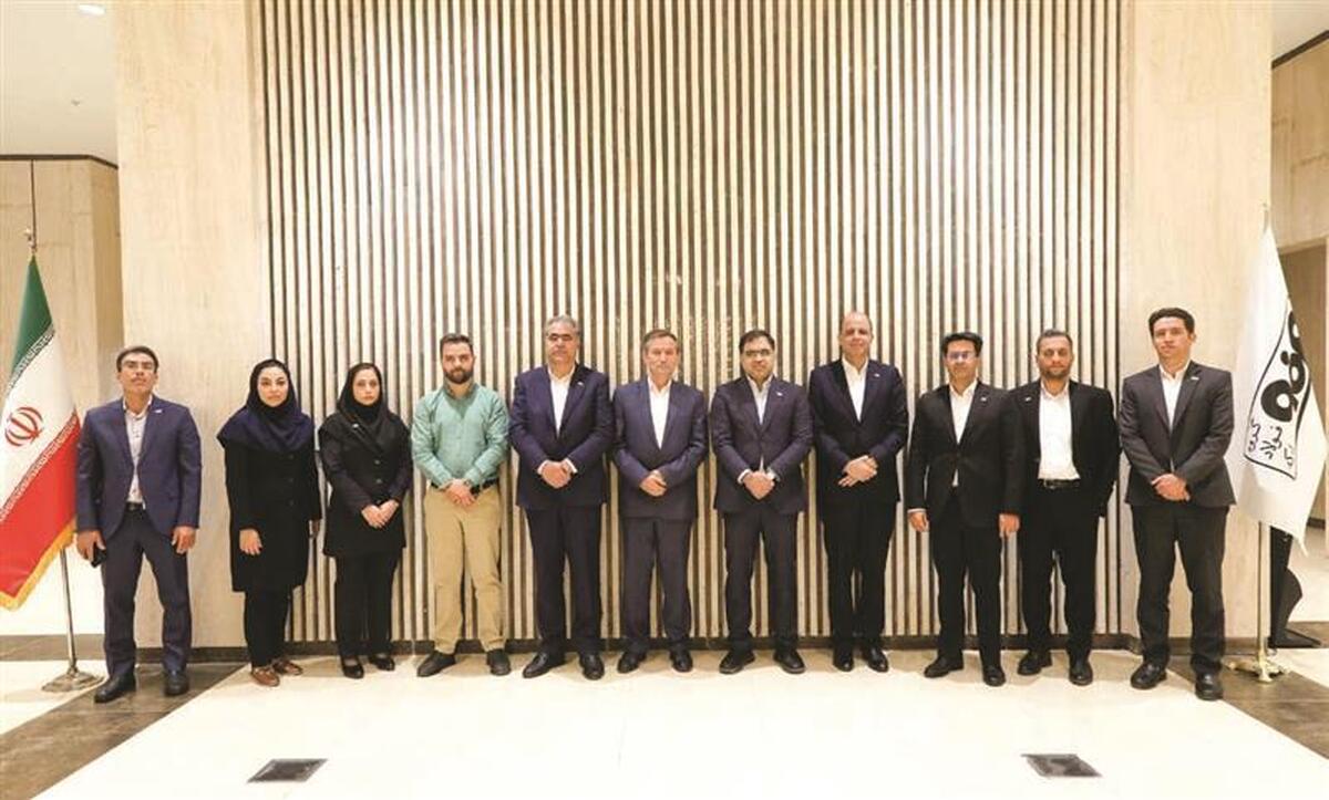 معاون فروش و بازاریابی فولاد مبارکه در نشست با شرکای تجاری و مشتریان صادراتی کشور افغانستان:
فولاد مباركه به دنبال ایجاد رابطه پایدار و بلندمدت با مشتریان افغانستانی است