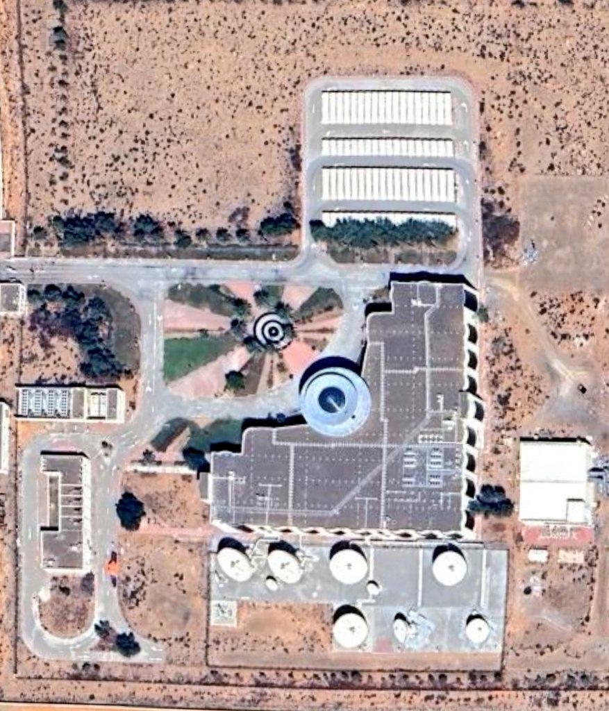 حمله پهپادی به ساختمان شرکت ارتباطات ثریا در شارجه / ادعای نتانیاهو: راه‌حل‌های نظامی برای بازگشایی تنگه هرمز وجود دارد که توسط آمریکا هدایت می‌شود / فارس: ایران با انهدام ۲ ایستگاه پمپاژ نفت در خط لوله «حبشان - فجیره»، تلاش امارات برای دور زدن تنگه هرمز راخنثی کرد / سازمان هواپیمایی: حمله به هواپیمای ایرانی حامل دارو در مشهد